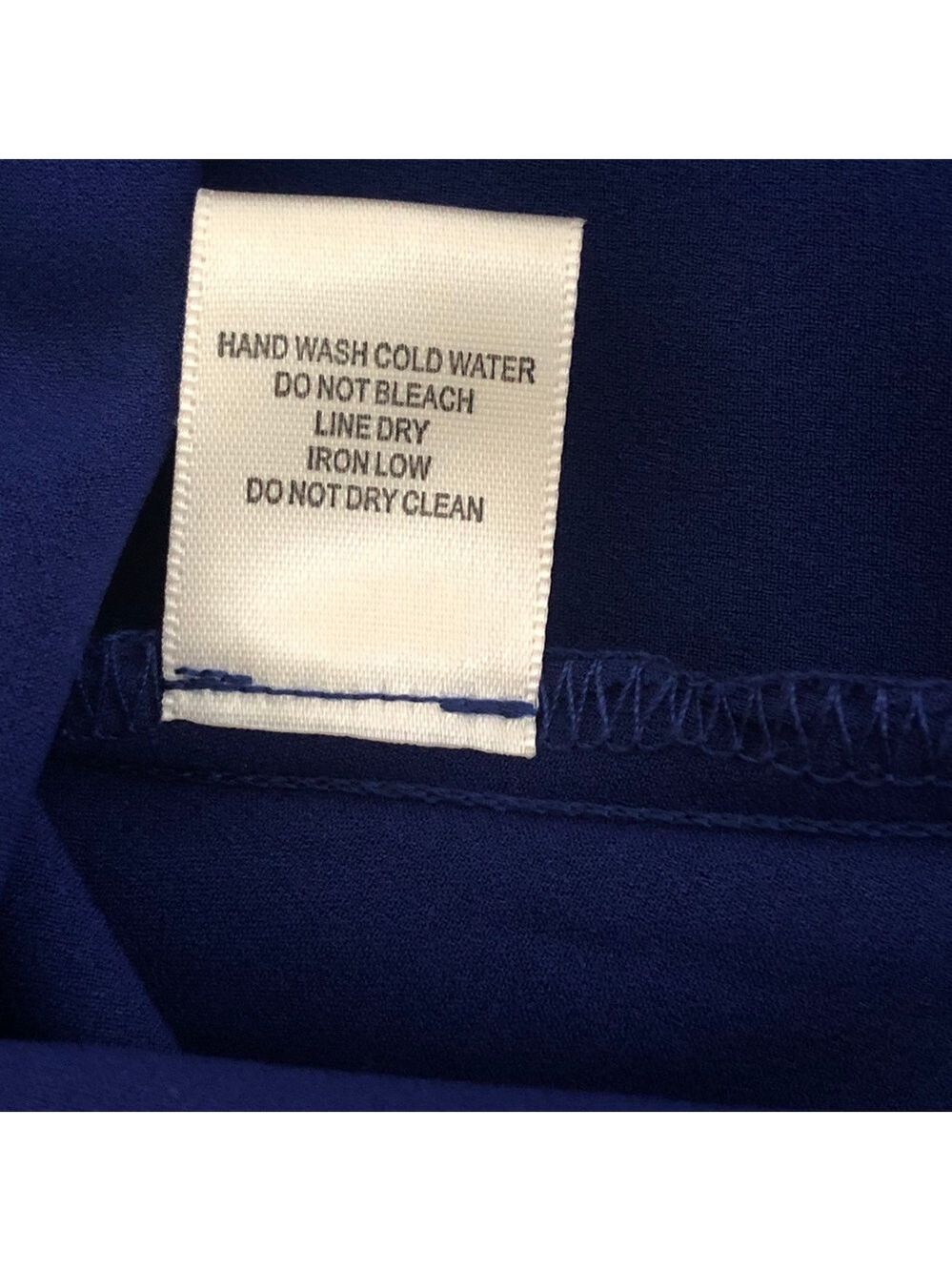 $10 SALE Guess Scalloped Hem Open Back Long Sleeve Top XS - Picture 7 of 8